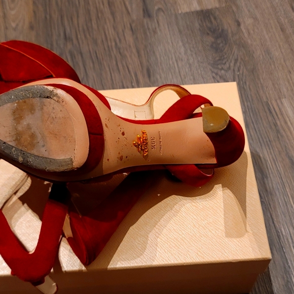 PRADA Suede Cutout T-Strap Pumps / Size 39.5 / Previously loved - Picture 5 of 6
